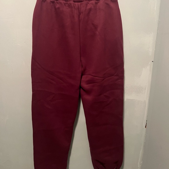 COMFRT Hoodie and Sweatpants Set - Picture 5 of 5